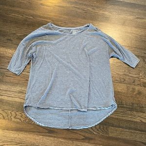 American Eagle Gray Black Striped Stripe Jegging T Shirt XL EUC